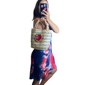 BEAUTIFUL Oaxaca Handmade Straw Tote Purse Made in Mexico with Flower detail